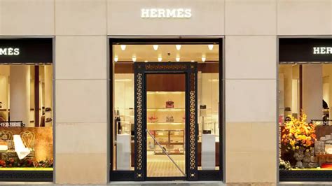 Hermes Stores Beirut 